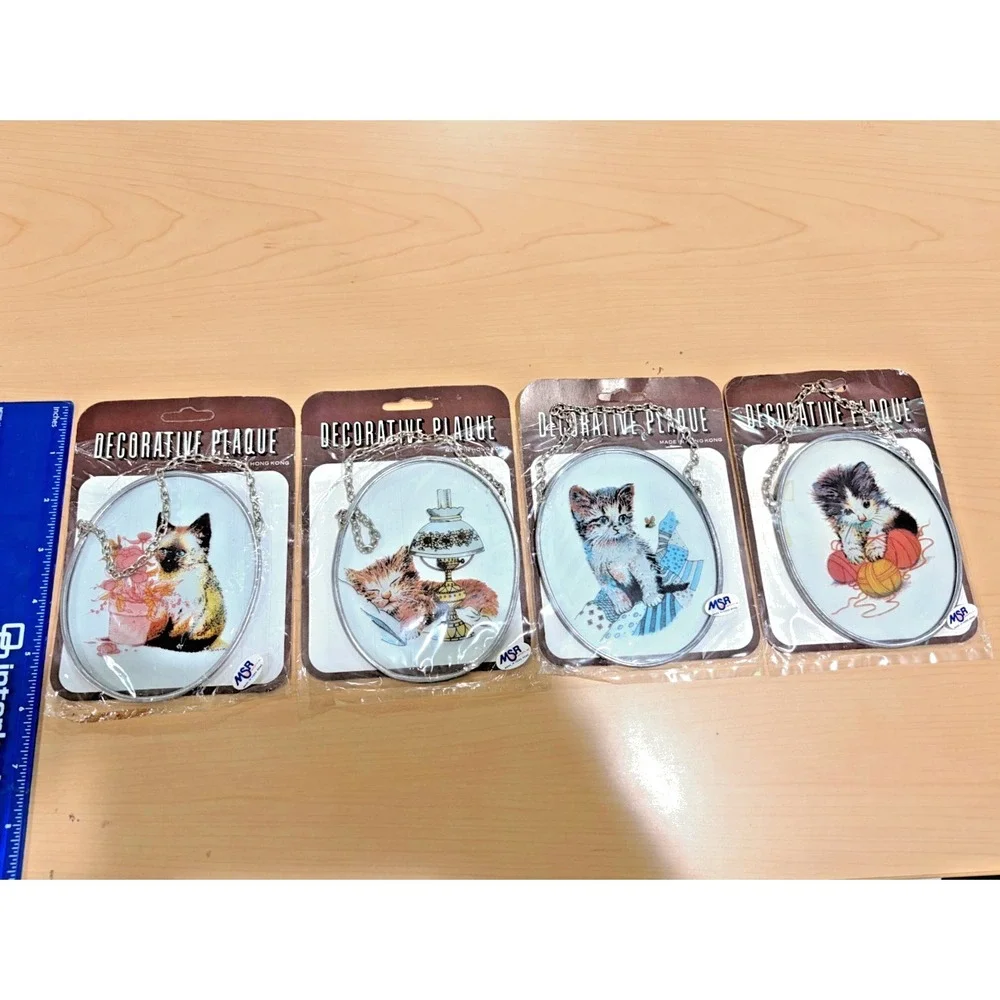 VTG Kitsch MSR Decorative Plaques Kitten Cat Wall Hangings Lot of 4 Sealed NOS
